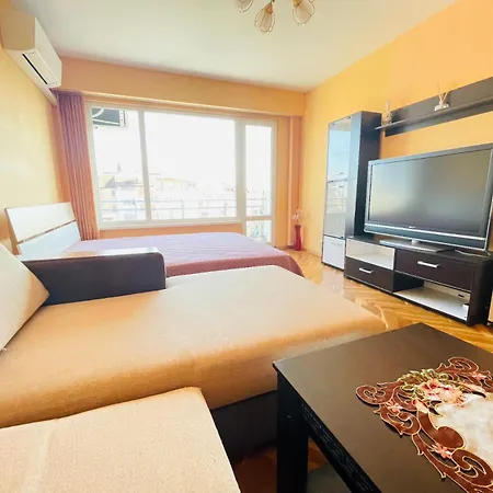 The Flower Apartment *