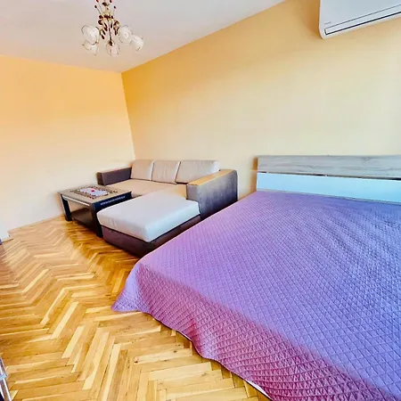 The Flower Apartment Varna